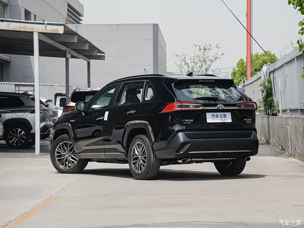 廣汽豐田 威蘭達(dá) 2023款 雙擎 2.5L E-CVT四驅(qū)尊貴版