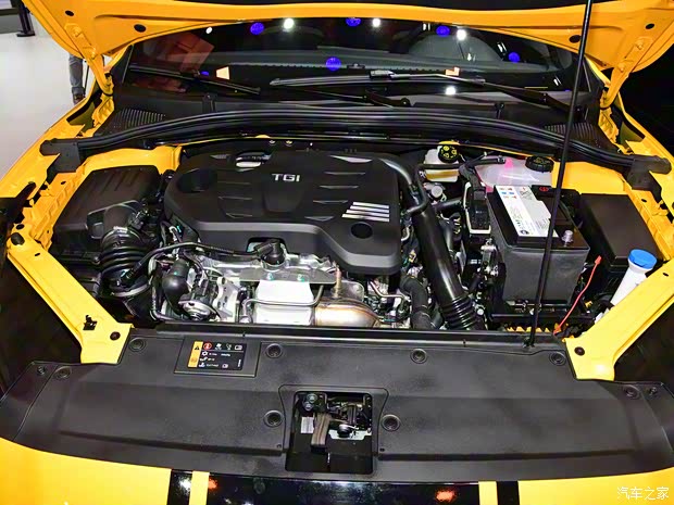 上汽集团 名爵5 2021款 300TGI DCT潮越青奢限定版