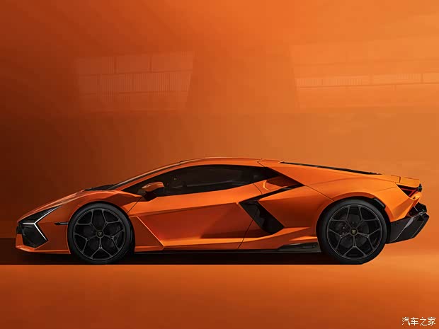 蘭博基尼 Revuelto 2023款 基本型 蘭博基尼 Revuelto 2023款 基本型