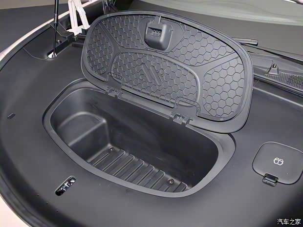 智己汽車 智己LS6 2023款 基本型