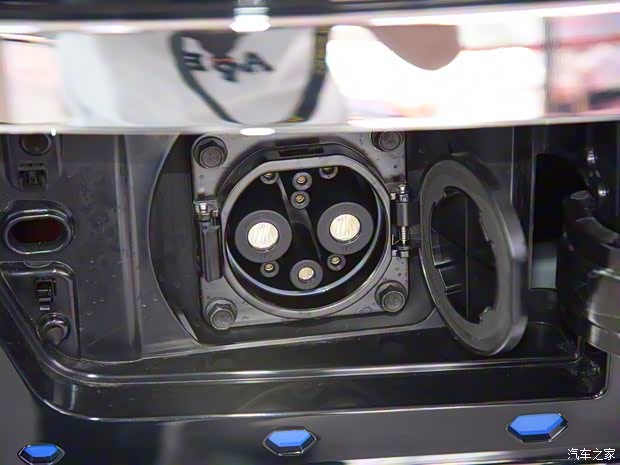 郑州日产 锐骐6新能源 2020款 EV 郑州日产 锐骐6新能源 2020款 EV