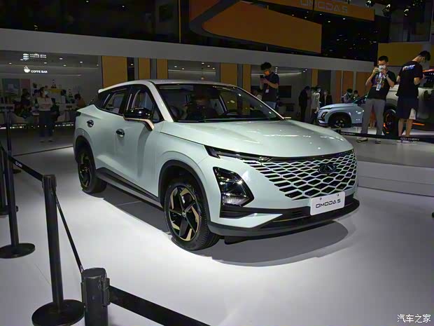 奇瑞汽车 奇瑞OMODA 5 2022款 基本型 奇瑞汽车 奇瑞OMODA 5 2022款 基本型