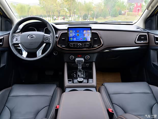 中興汽車 領(lǐng)主 2019款 2.5T乘用版柴油兩驅(qū)自動旗艦型標(biāo)雙