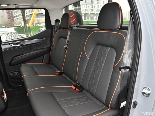 鄭州日產(chǎn) 銳騏7 2023款 虎嘯