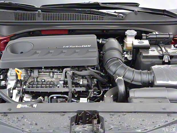 北京现代 菲斯塔 2019款 240TGDi 运动版 北京现代 菲斯塔 2019款 240TGDi 运动版