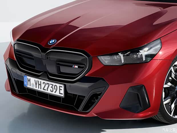 宝马(进口) 宝马i5 2023款 M60 xDrive 宝马(进口) 宝马i5 2023款 M60 xDrive