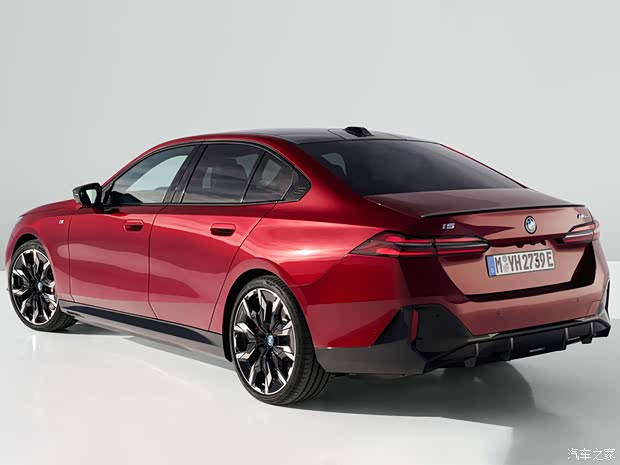 宝马(进口) 宝马i5 2023款 M60 xDrive 宝马(进口) 宝马i5 2023款 M60 xDrive