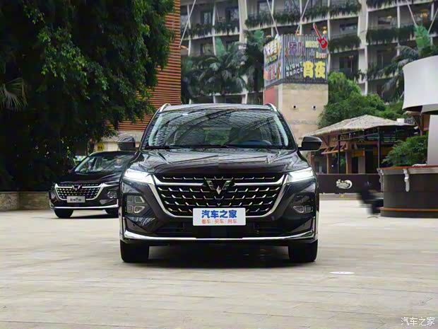 上汽通用五菱 五菱凱捷 2023款 混動(dòng)鉑金版