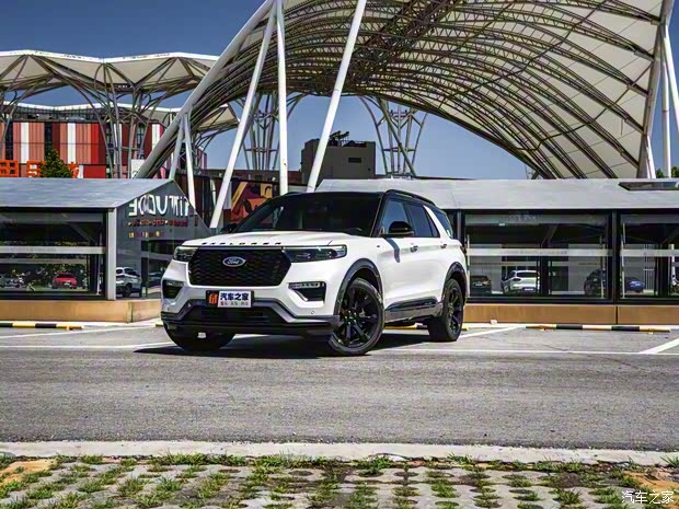 长安福特 探险者 2020款 EcoBoost 285 四驱运动版ST-LINE 6座 长安福特 探险者 2020款 EcoBoost 285 四驱运动版ST-LINE 6座