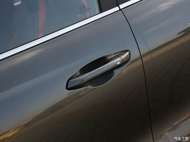 长安汽车 长安欧尚X5 2022款 1.5T DCT旋风冲锋版