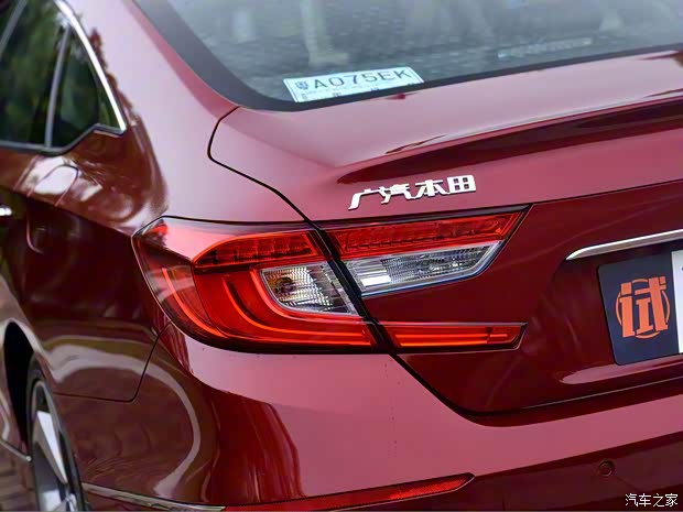 广汽本田 雅阁 2018款 锐·混动 2.0L 锐尊版 国V 广汽本田 雅阁 2018款 锐·混动 2.0L 锐尊版 国V