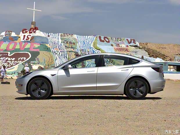 特斯拉 Model 3 2018款 基本型