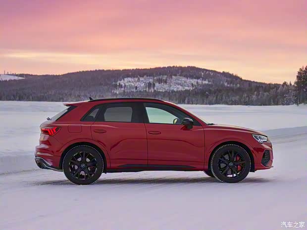 Audi Sport 奥迪RS Q3 2020款 基本型