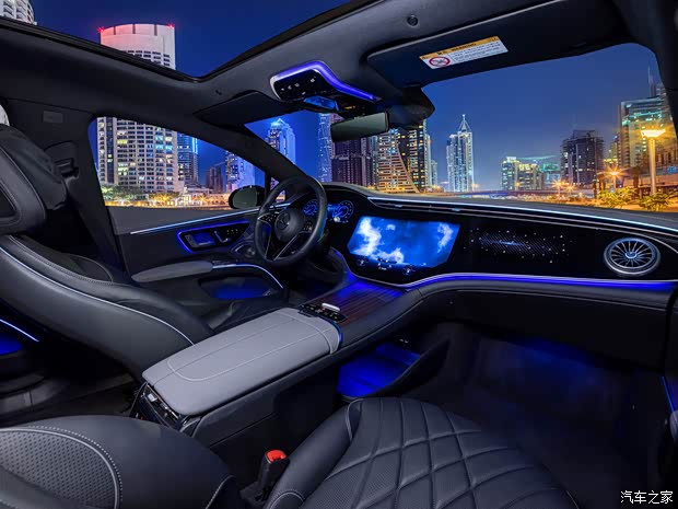 梅赛德斯-EQ 奔驰EQS 2022款 580 4MATIC 梅赛德斯-EQ 奔驰EQS 2022款 580 4MATIC