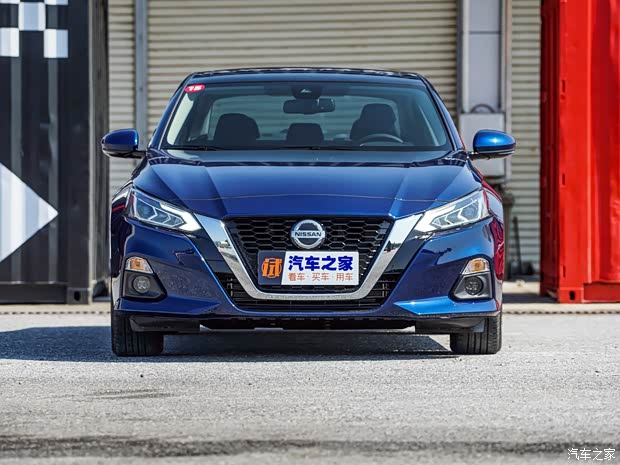 东风日产 天籁 2019款 2.0L ALTIMA基本型 东风日产 天籁 2019款 2.0L ALTIMA基本型