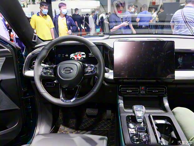 廣汽乘用車 傳祺GS8 2022款 2.0TM 混動四驅(qū)尊貴版 （七座）