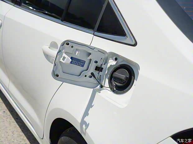 一汽豐田 亞洲獅 2023款 雙擎 2.0L 基本型 一汽豐田 亞洲獅 2023款 雙擎 2.0L 基本型