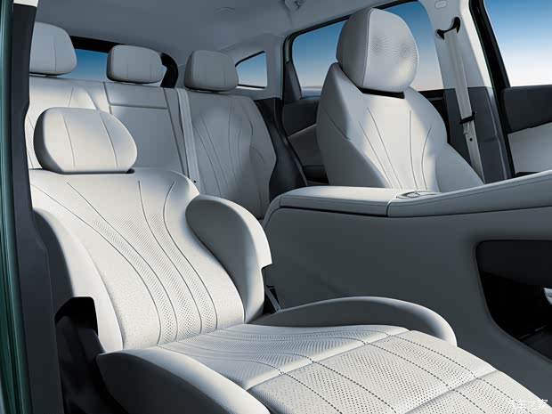 星途 星途凌云 2024款 400T 高配版 星途 星途凌云 2024款 400T 高配版