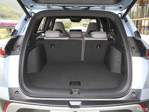 比亞迪 護衛(wèi)艦07 2023款 DM-i 高配版