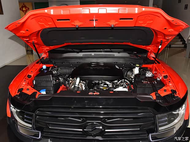 中興汽車 中興1949 2023款 2.3T商用版柴油自動(dòng)四驅(qū)豪華型大雙