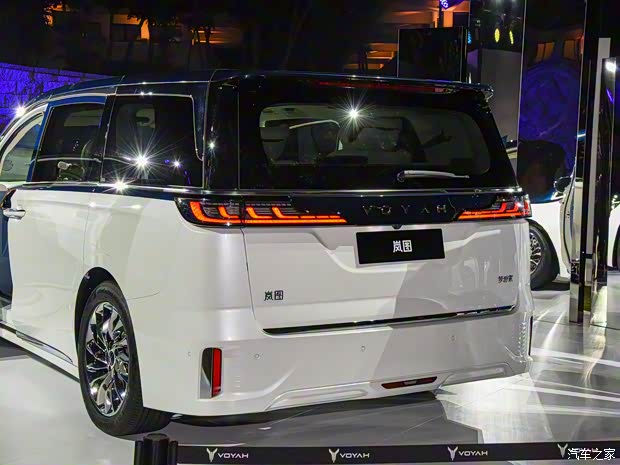 嵐圖汽車 夢(mèng)想家 2022款 四座版