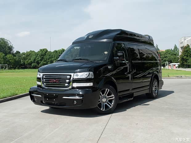 GMC SAVANA 2018款 6.0L GX777 尊翔星际版 GMC SAVANA 2018款 6.0L GX777 尊翔星际版