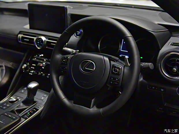 雷克薩斯 雷克薩斯IS 2021款 300h 中國澳門版