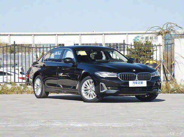 华晨宝马 宝马5系 2022款 改款 525Li 豪华套装 华晨宝马 宝马5系 2022款 改款 525Li 豪华套装