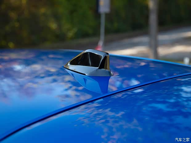 標(biāo)致(進(jìn)口) 標(biāo)致308新能源(進(jìn)口) 2021款 HYBRID