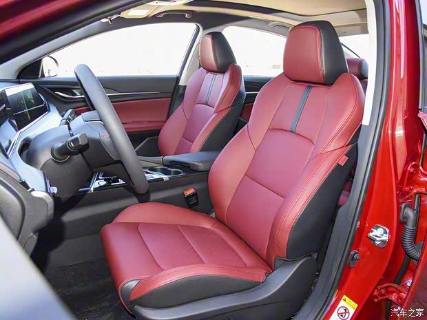 长安汽车 逸动 2020款 PLUS 蓝鲸NE 1.4T GDI DCT旗舰型