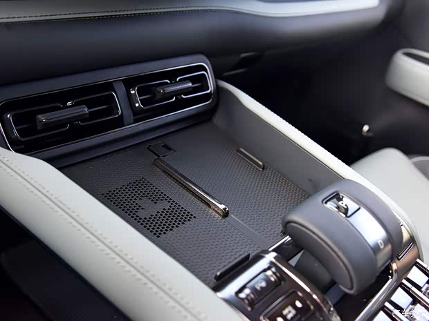 方程豹 豹5 2023款 领航版 方程豹 豹5 2023款 领航版