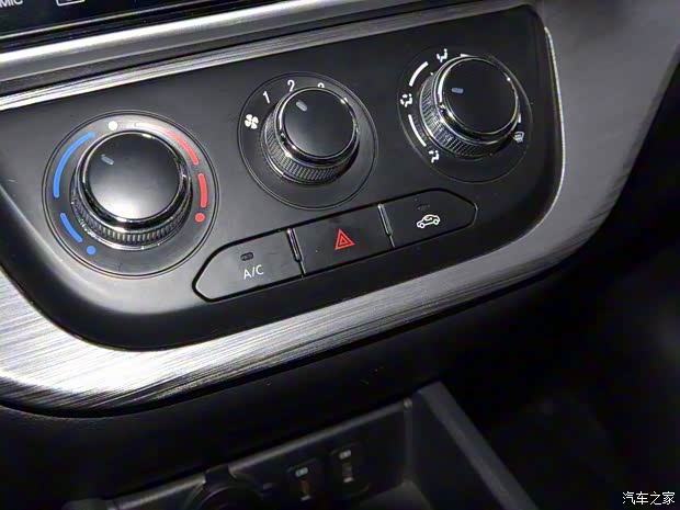 長安凱程 長安睿行M60 2023款 1.5L GDI精英型客車6/7座