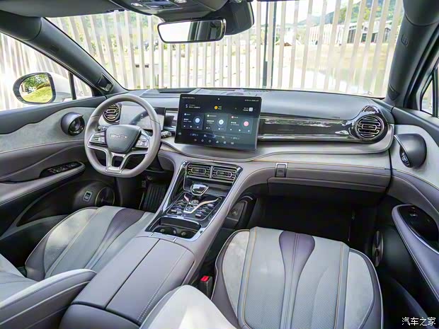 比亞迪 護衛(wèi)艦07 2022款 DM-i