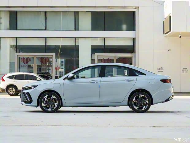 吉利汽車 帝豪L 雷神Hi·X 2022款 1.5TD-DHT Pro 100KM Super 迅