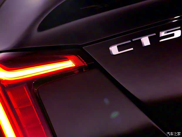 凯迪拉克(进口) 凯迪拉克CT5 2019款 基本型 凯迪拉克(进口) 凯迪拉克CT5 2019款 基本型