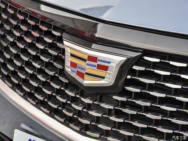 上汽通用凱迪拉克 凱迪拉克CT4 2023款 25T 風(fēng)尚型