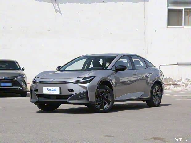 一汽丰田 丰田bZ3 2023款 517km 精英PRO 一汽丰田 丰田bZ3 2023款 517km 精英PRO