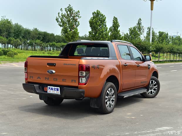 福特(进口) Ranger(进口) 2018款 3.2TDCi Wildtrak 福特(进口) Ranger(进口) 2018款 3.2TDCi Wildtrak