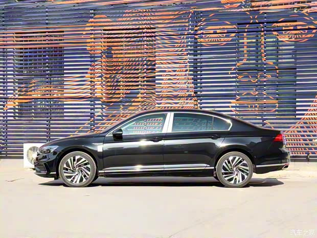 一汽-大众 迈腾GTE插电混动 2022款 GTE 尊贵型