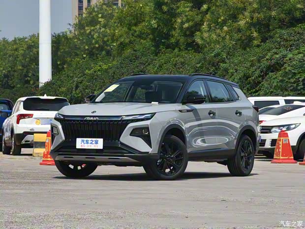 東風(fēng)乘用車(chē) 皓極 2022款 馬赫動(dòng)力 1.5T 敢享版·悅