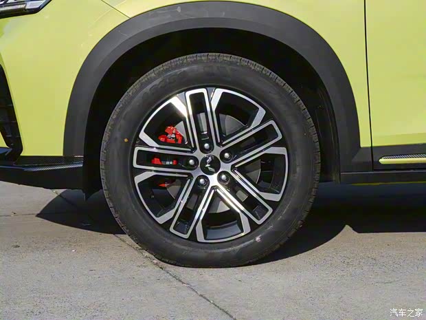 上汽通用五菱 五菱星馳 2022款 1.5T CVT基本型