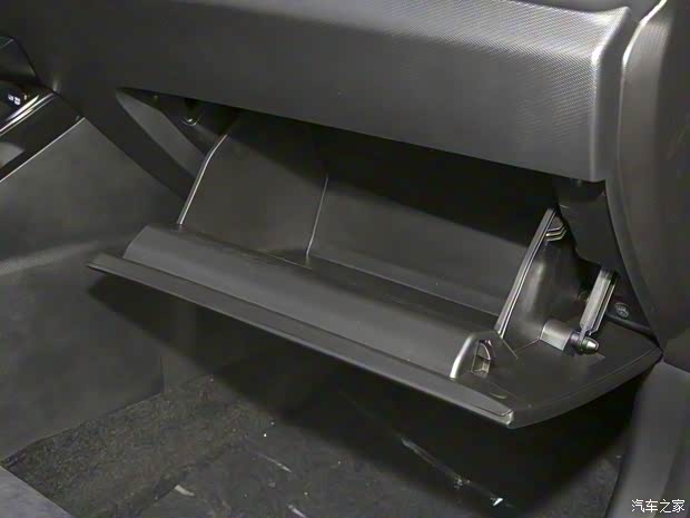 长安汽车 长安欧尚X5 2022款 1.5T DCT旋风冲锋版