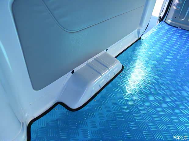 SRM鑫源新能源 好运1号 2022款 超值版创业型