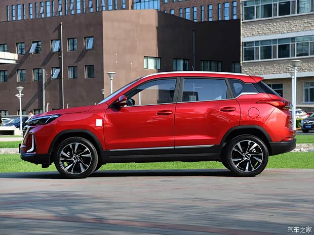 北京汽车 智达X3 2019款 1.5T 手动星耀版