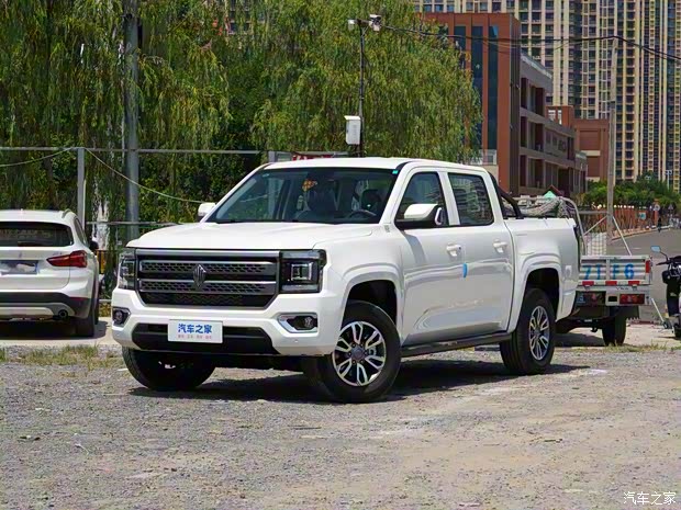 江铃汽车 大道 2023款 全能者 2.3T汽油自动两驱标轴舒享款 江铃汽车 大道 2023款 全能者 2.3T汽油自动两驱标轴舒享款