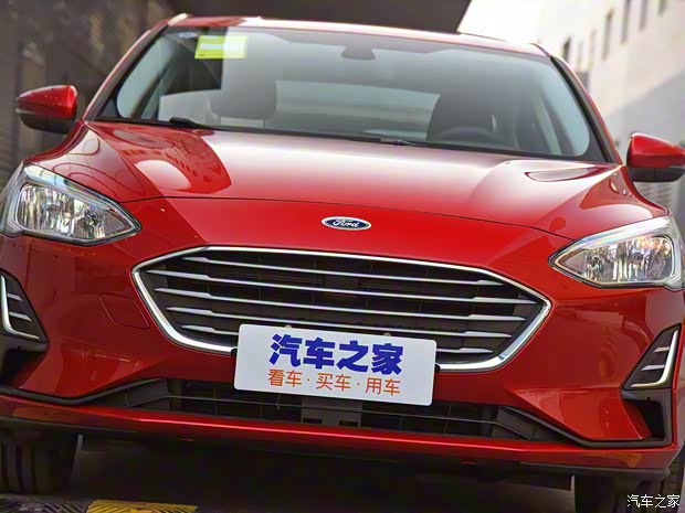 長(zhǎng)安福特 ?？怂?2019款 三廂 1.5L 手動(dòng)鋒躍型