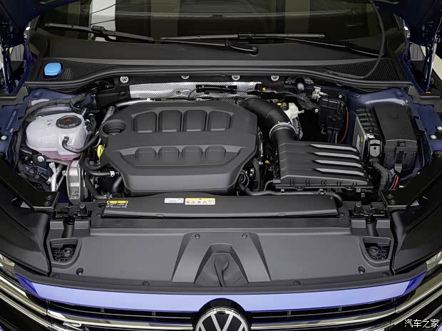 大众(进口) Arteon 2021款 R 欧洲版 大众(进口) Arteon 2021款 R 欧洲版