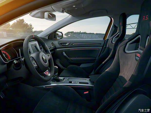 雷诺(进口) 梅甘娜 2018款 R.S. Trophy 雷诺(进口) 梅甘娜 2018款 R.S. Trophy