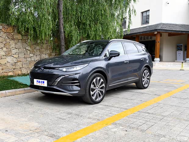 腾势汽车 腾势N8 2023款 基本型 腾势汽车 腾势N8 2023款 基本型