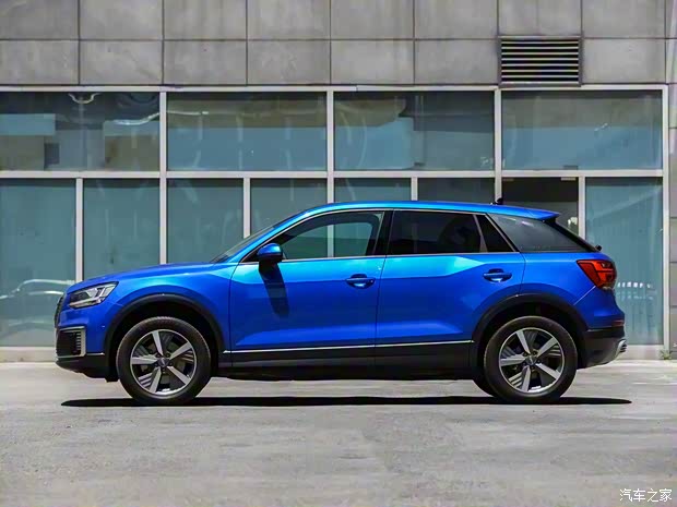 一汽-大众奥迪 奥迪Q2L新能源 2019款 30 e-tron 一汽-大众奥迪 奥迪Q2L新能源 2019款 30 e-tron